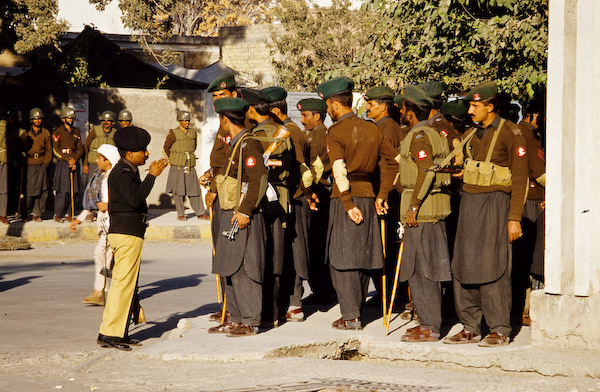 Quetta 2001: guarnigione pakistana